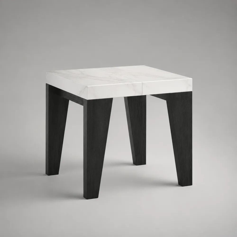 Quadratischer Esstisch 80 x 80 x 75 cm mit MDF-Platte in weißer Marmoroptik und schwarzen Massivholzbeinen